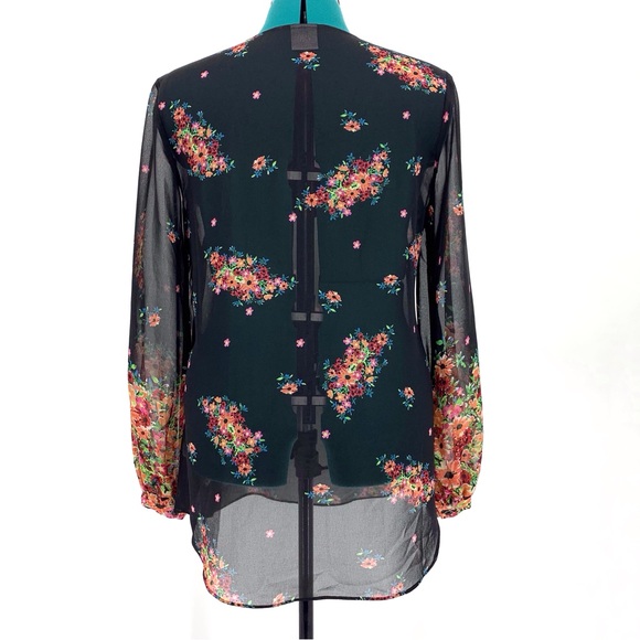 Cabi Blooming Blouse #3594, Floral Print Sheer Long Sleeve V-Neck Top, Medium - Picture 10 of 16